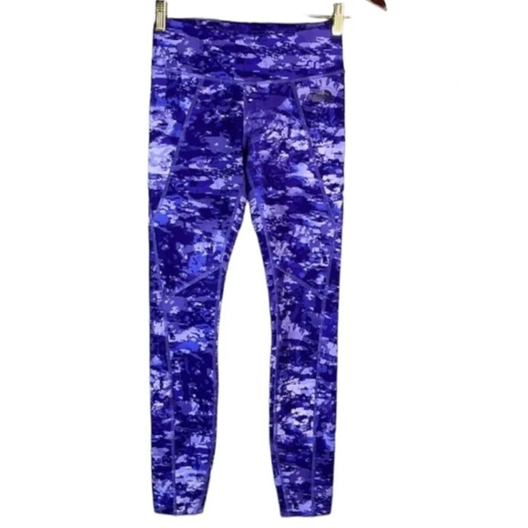 THE NORTH FACE Digital Camo Leggings Purple Print Mid-Rise Gorpcore Size XS - Picture 2 of 12
